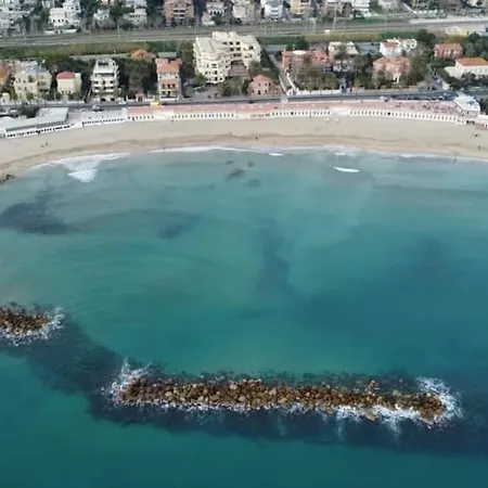 Attico Di Design Vista Mare Appartement *