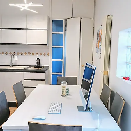 Appartamento Attico Di Design Vista Mare